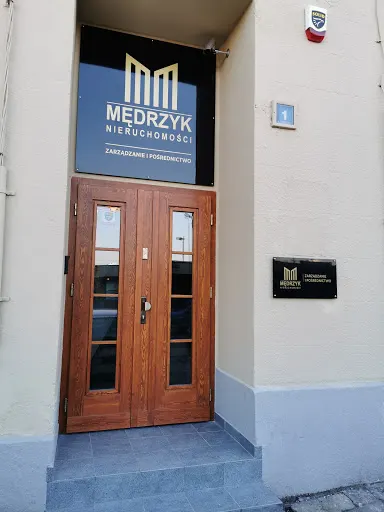 MĘDRZYK NIERUCHOMOŚCI